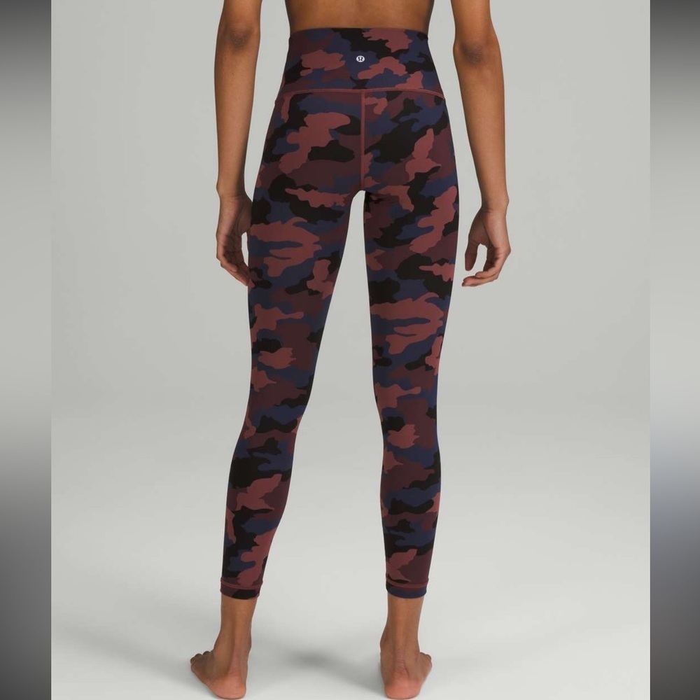 Lululemon Wunder Under High-Rise Tight
Size 4 • New Without Tags • Camo Print